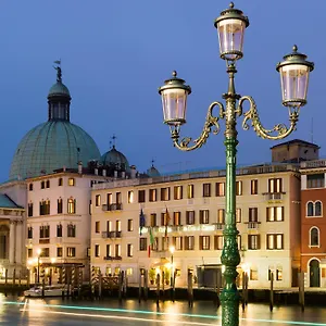 Carlton On The Grand Canal Otel Venedik
