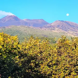 Feudo Magazzeni Etna Farm stay Sant'Alfio